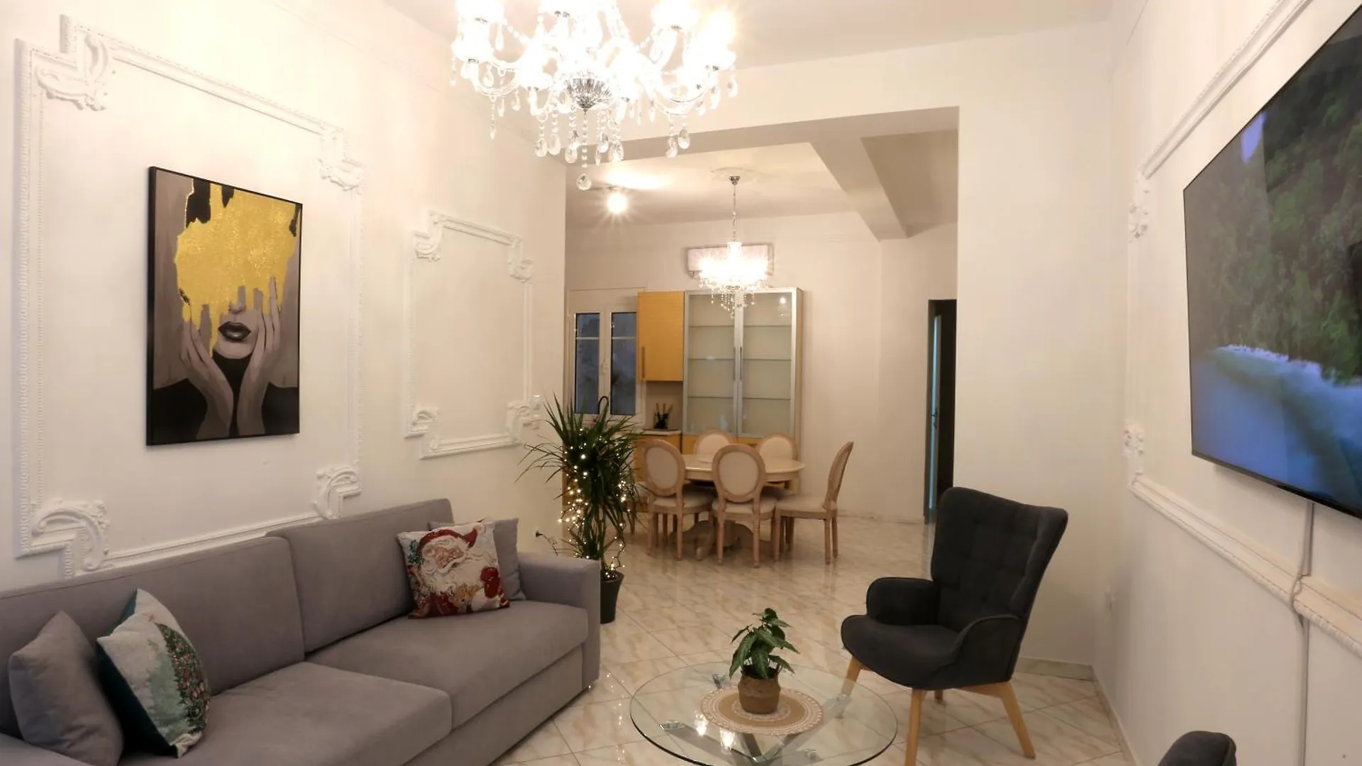 White Tower Family Apartment With Jacuzzi - Perfect Hospitality Salonicco