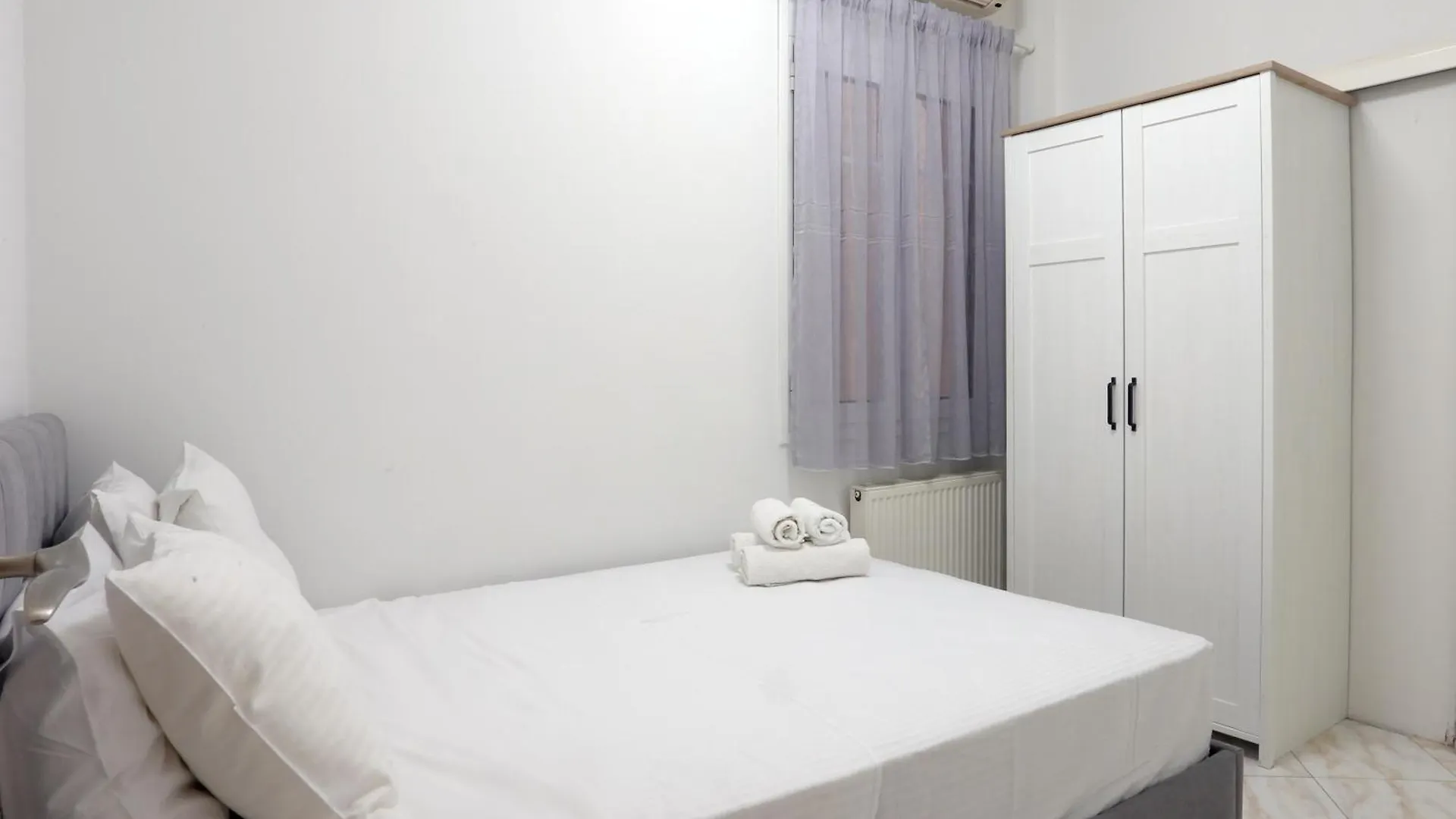 White Tower Family Apartment With Jacuzzi - Perfect Hospitality Salonicco